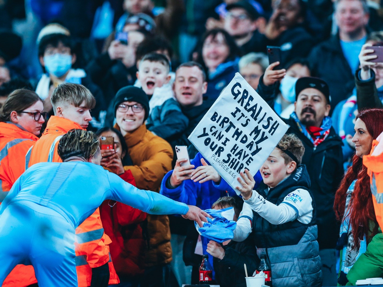 吸引了众多 吸引了众多